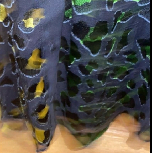 Alice+Olivia Raja V Neck Mini Shirt Dress - Picture 6 of 15